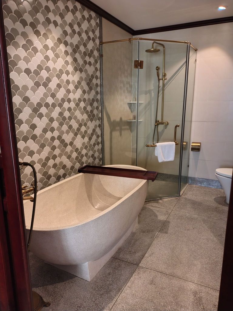 img_20250821_121929020_hdr4047184163945671229